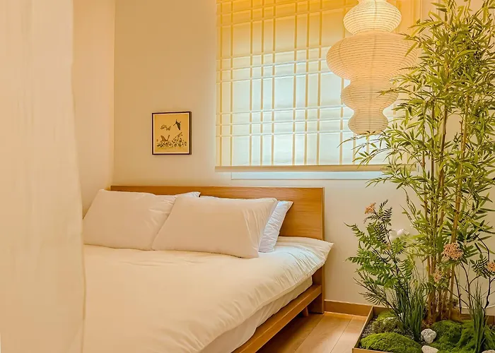 アパート Jongno, Naksan Park, Gwanghwamun, Hyehwa, Bukchon Hanok Village, Samcheong Cafe Street *