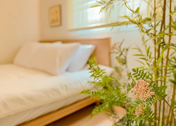 Jongno, Naksan Park, Gwanghwamun, Hyehwa, Bukchon Hanok Village, Samcheong Cafe Street アパート